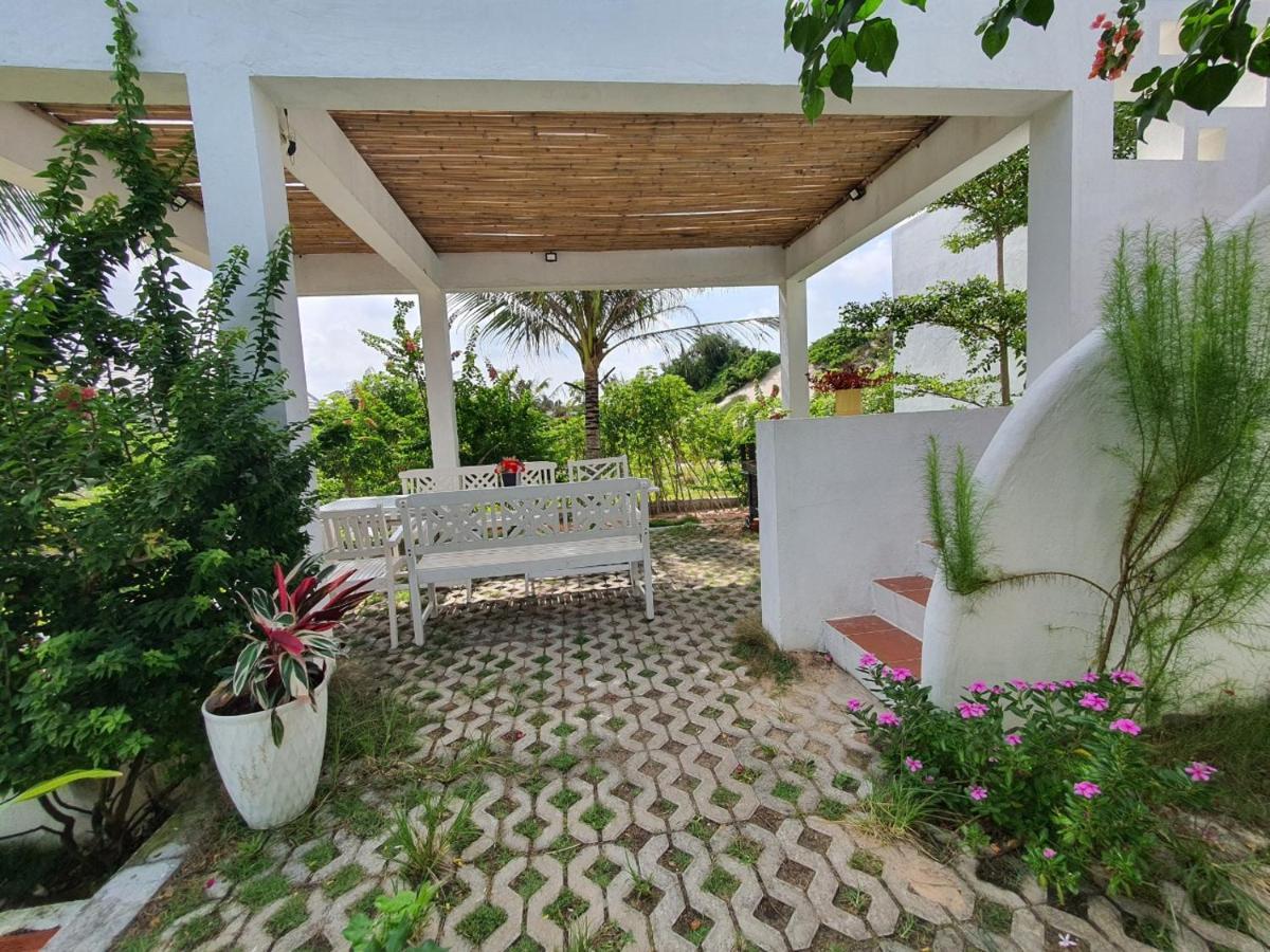 Ho Lan Retreat, Villa Mat Bien Danh Cho 8 Nguoi. Pho Tri Экстерьер фото